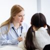 学校の授業では英語ができるようにならない？